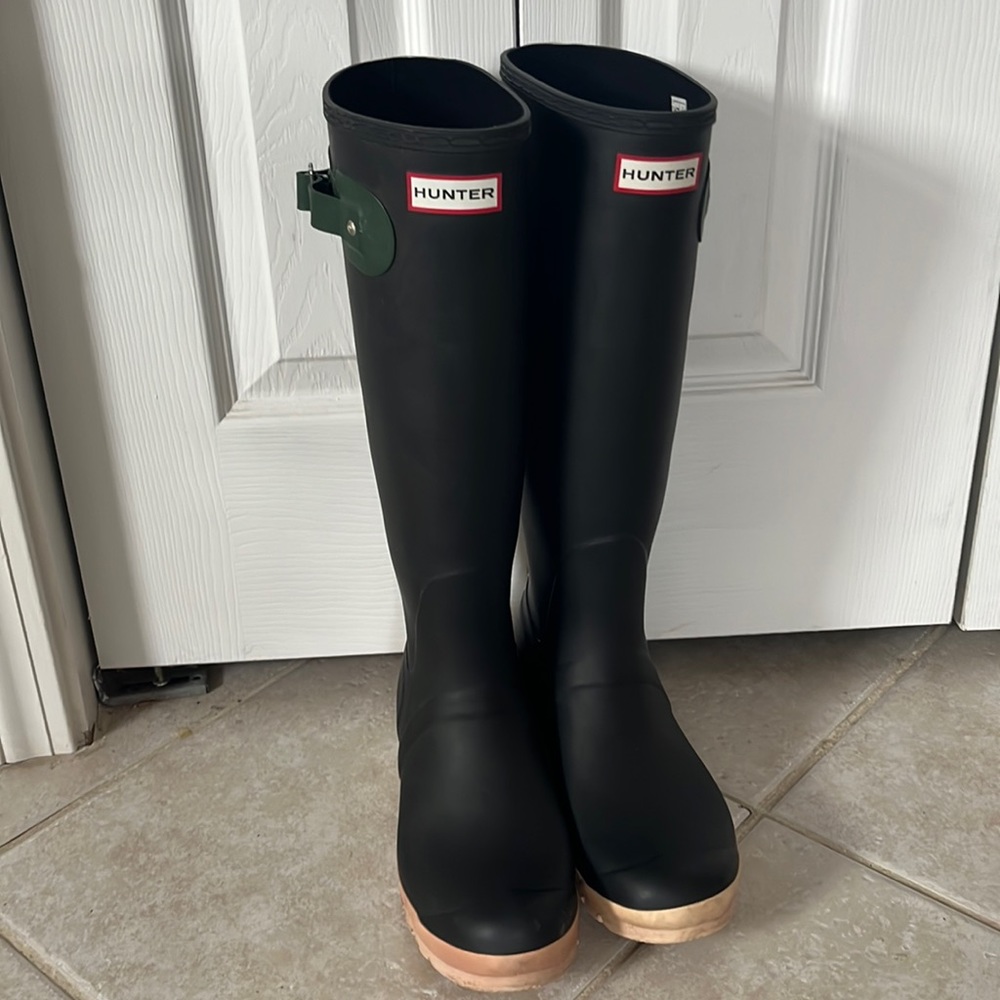 Hunter Matte Rain Boots